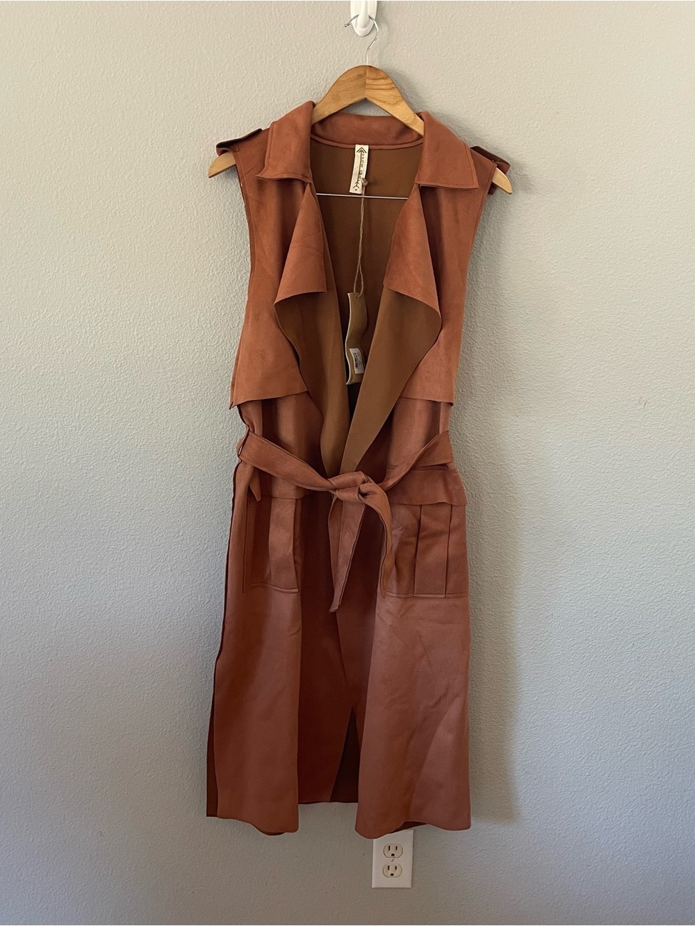 NWT Arrow + Sol sleeveless duster vest trench Size M